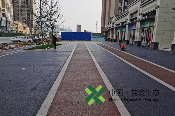 海绵城市小区广场透水铺装