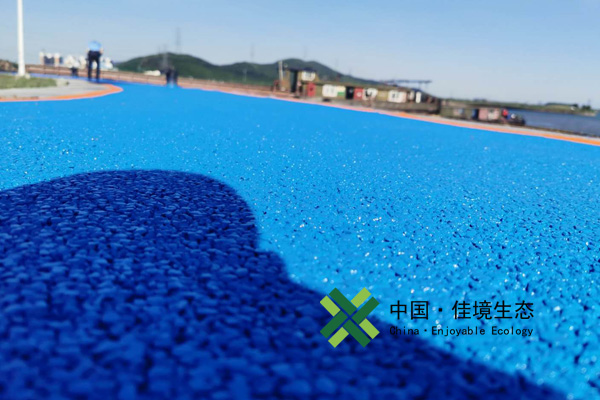 苏州吴中区环太湖大道彩色透水混凝土