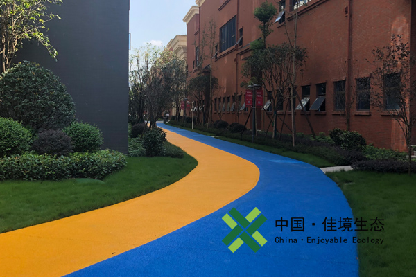 小区彩色透水混凝土铺子案例